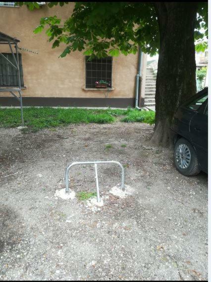 Newly Adapted 88 With Free Parking Apartment